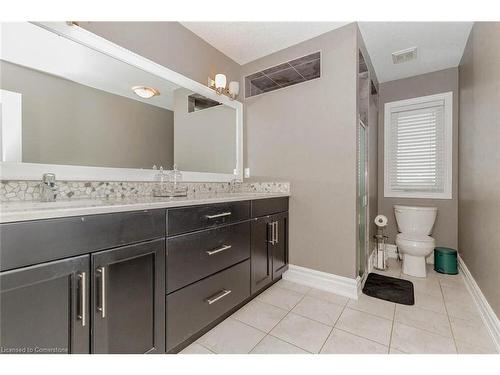 22 Mcintyre Lane Lane, Grand Valley, ON - Indoor Photo Showing Bathroom