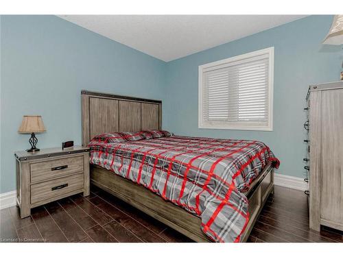 22 Mcintyre Lane Lane, Grand Valley, ON - Indoor Photo Showing Bedroom