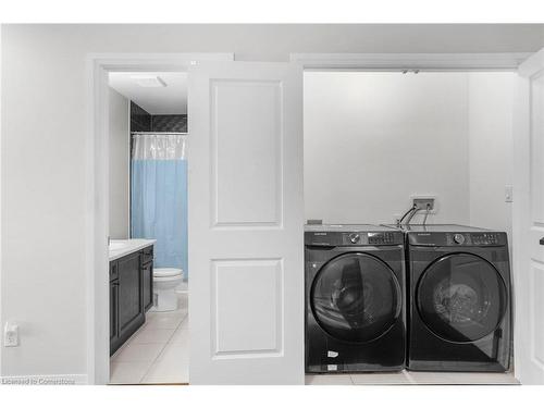 6733 Cropp Street Street, Niagara Falls, ON - Indoor Photo Showing Laundry Room