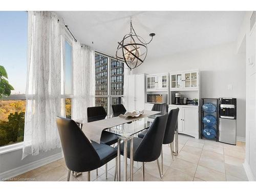 911-5 Rowntree Road, Toronto, ON - Indoor Photo Showing Dining Room