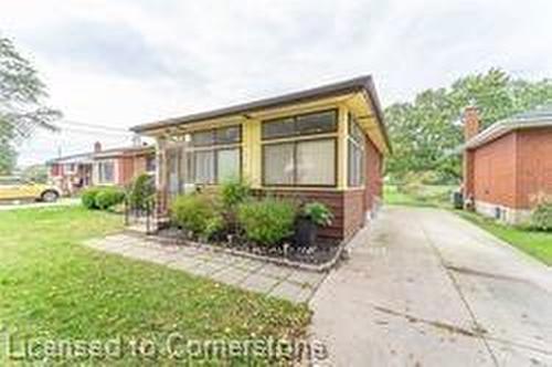 7634 Wilson Crescent, Niagara Falls, ON - Outdoor