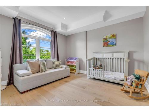 410 Atwater Avenue, Mississauga, ON - Indoor Photo Showing Bedroom