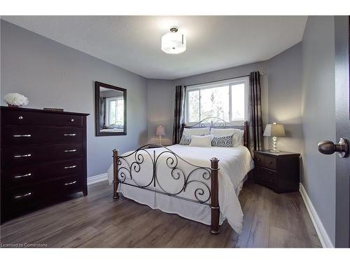 3087 Orleans Road, Mississauga, ON - Indoor Photo Showing Bedroom