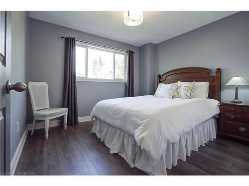 3087 Orleans Road, Mississauga, ON - Indoor Photo Showing Bedroom