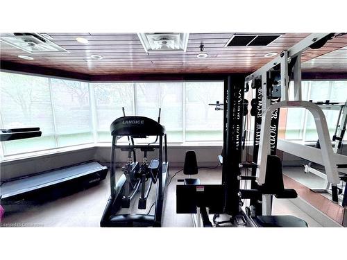 1001 Cedarglen Gate, Mississauga, ON - Indoor Photo Showing Gym Room