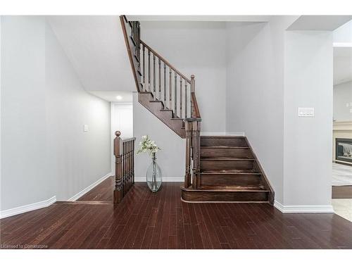 16 Burgess Crescent, Brantford, ON - Indoor Photo Showing Other Room