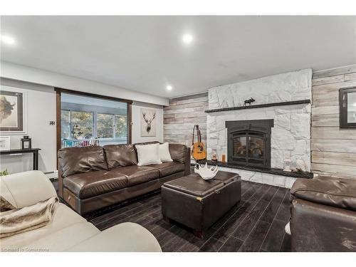 256 Knox Road E, Wasaga Beach, ON - Indoor Photo Showing Living Room With Fireplace