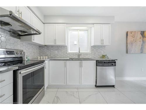 43 Sinclair Street, Guelph, ON - Indoor Photo Showing Kitchen With Stainless Steel Kitchen With Upgraded Kitchen