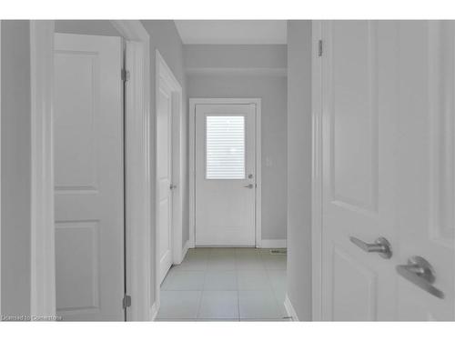 2 Bromley Drive, St. Catharines, ON - Indoor Photo Showing Other Room