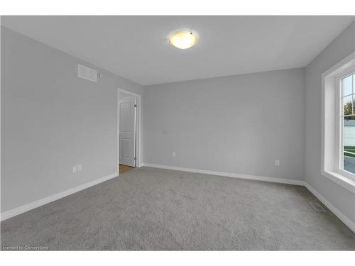 2 Bromley Drive, St. Catharines, ON - Indoor Photo Showing Other Room