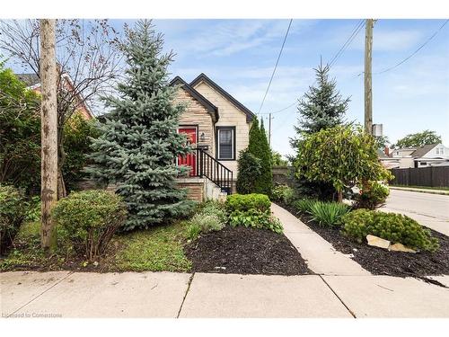 62 East 14Th Street, Hamilton, ON - Outdoor