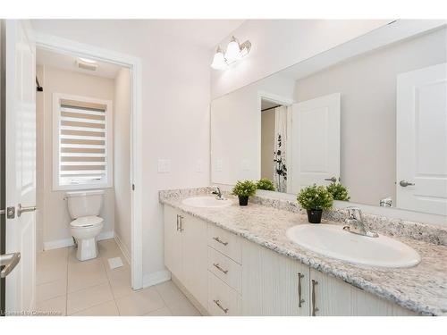 421 Robert Woolner Street, Ayr, ON - Indoor Photo Showing Bathroom