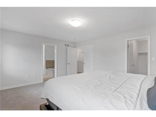 4307 Willick Road Road, Niagara Falls, ON - Indoor Photo Showing Bedroom