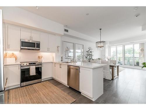 212-1 Hume Street, Collingwood, ON - Indoor Photo Showing Kitchen With Upgraded Kitchen