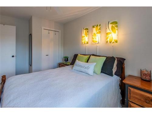 554 Oxbow Crescent, Collingwood, ON - Indoor Photo Showing Bedroom