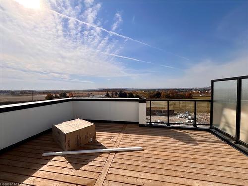 1565 Rose Way, Milton, ON - Outdoor With View With Exterior