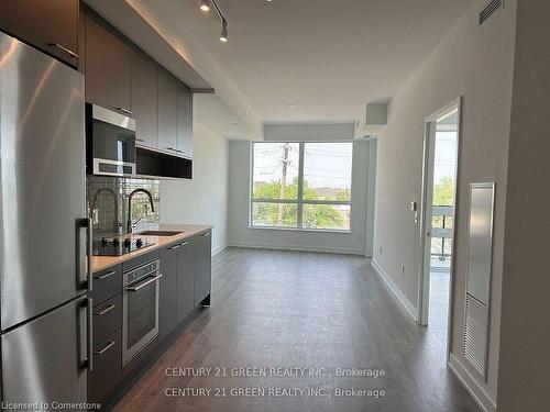 306-3005 Pine Glen Road Road, Oakville, ON - Indoor Photo Showing Kitchen