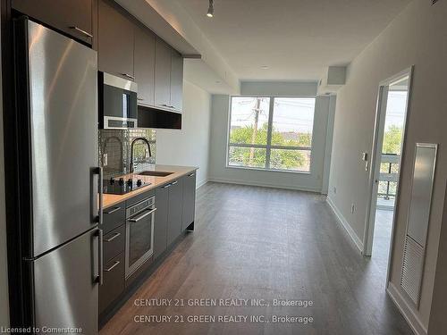 306-3005 Pine Glen Road Road, Oakville, ON - Indoor Photo Showing Kitchen