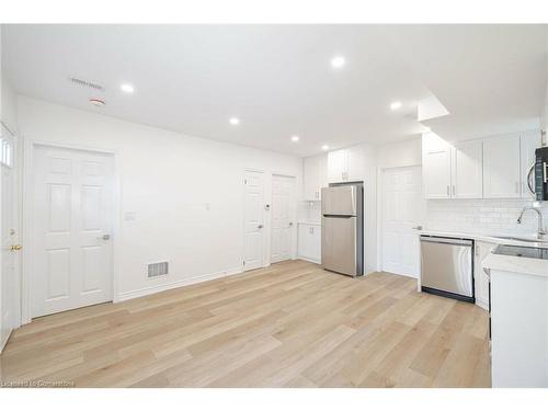 163 Bruce Street, Brantford, ON - Indoor Photo Showing Kitchen