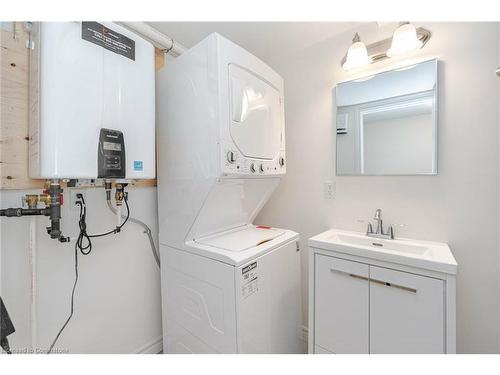 163 Bruce Street, Brantford, ON - Indoor Photo Showing Laundry Room