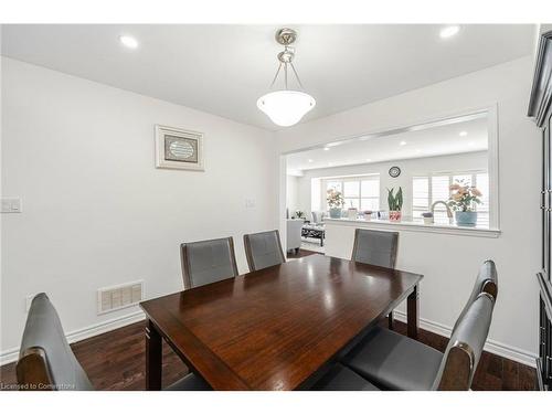 36-1000 Asleton Boulevard, Milton, ON - Indoor Photo Showing Dining Room