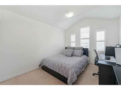 36-1000 Asleton Boulevard, Milton, ON - Indoor Photo Showing Bedroom