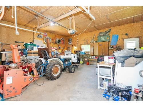 155756 7Th Line, Markdale, ON - Indoor Photo Showing Garage