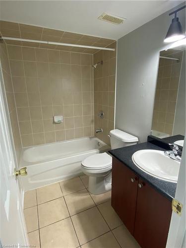 28 Tawnie Crescent, Brampton, ON - Indoor Photo Showing Bathroom