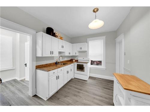 512 Owen Sound Street, Shelburne, ON - Indoor Photo Showing Kitchen