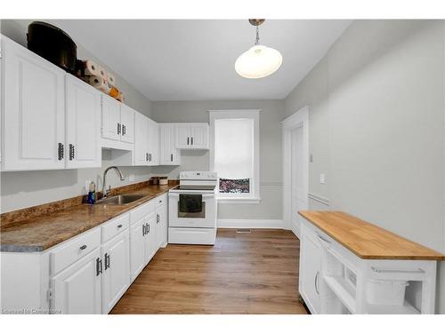 512 Owen Sound Street, Shelburne, ON - Indoor Photo Showing Kitchen