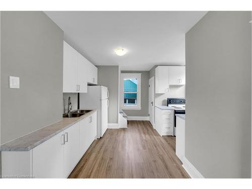 512 Owen Sound Street, Shelburne, ON - Indoor Photo Showing Kitchen With Double Sink