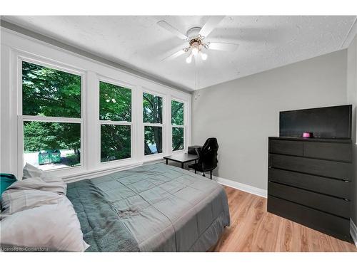 512 Owen Sound Street, Shelburne, ON - Indoor Photo Showing Bedroom