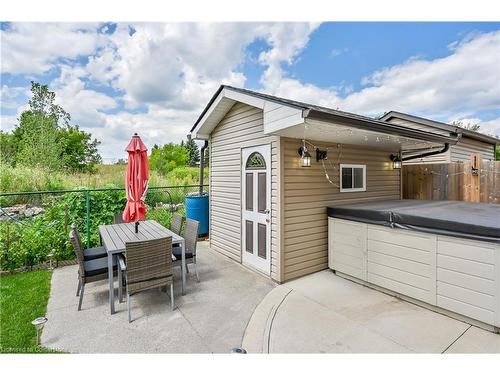 130 Chartwell Circle, Hamilton, ON - Outdoor With Deck Patio Veranda With Exterior