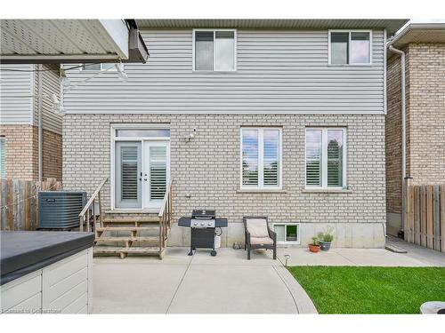 130 Chartwell Circle, Hamilton, ON - Outdoor With Exterior