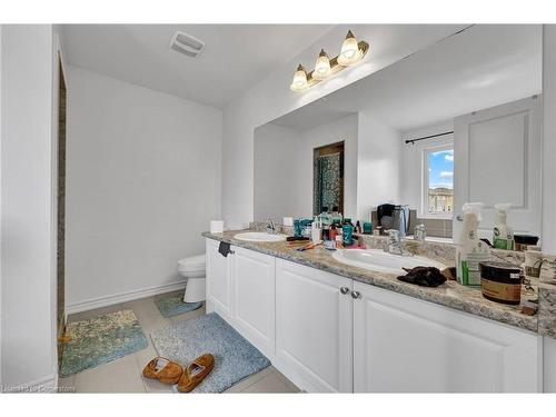 342 Russell Street, Dundalk, ON - Indoor Photo Showing Bathroom