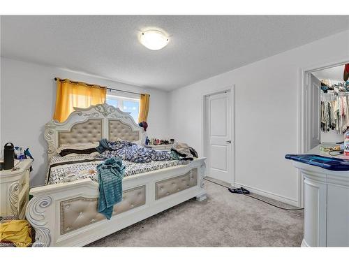 342 Russell Street, Dundalk, ON - Indoor Photo Showing Bedroom