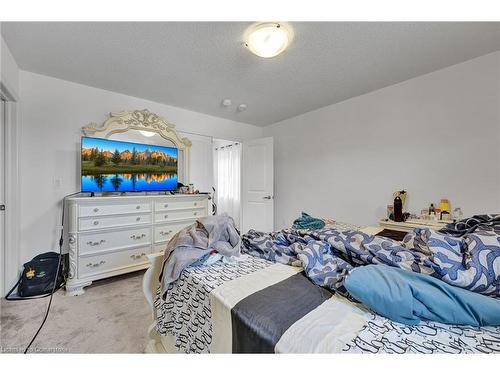 342 Russell Street, Dundalk, ON - Indoor Photo Showing Bedroom