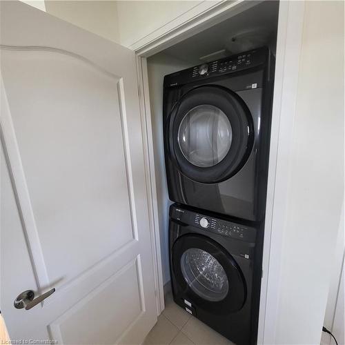 50 Norwich Crescent Crescent, Caledonia, ON - Indoor Photo Showing Laundry Room