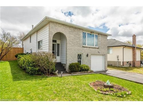 107 Settlers Court, Kitchener, ON - Outdoor