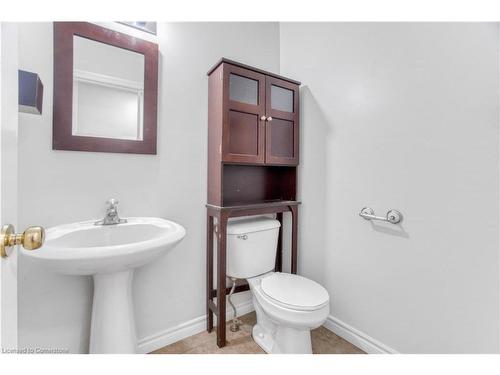 76 Gibbons Drive, Fergus, ON - Indoor Photo Showing Bathroom