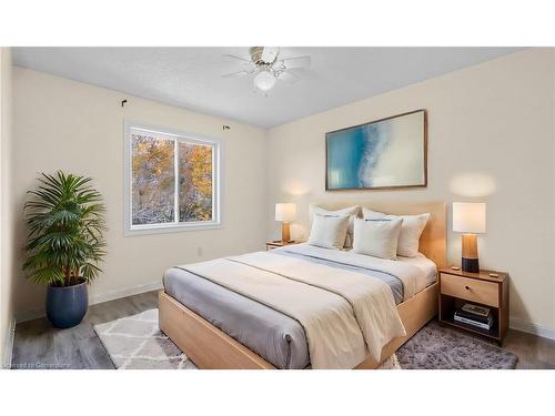 76 Gibbons Drive, Fergus, ON - Indoor Photo Showing Bedroom