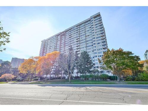 1012-1580 Mississauga Valley Boulevard, Peel, ON - Outdoor