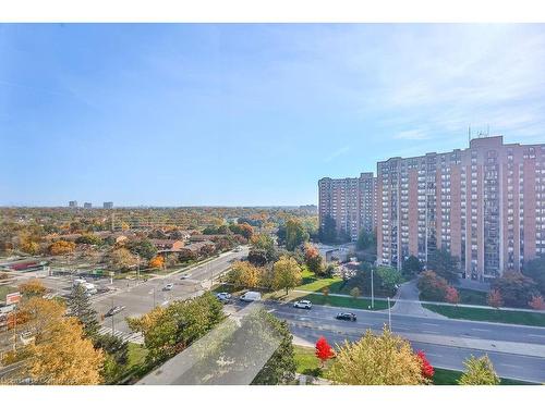 1012-1580 Mississauga Valley Boulevard, Peel, ON - Outdoor With View