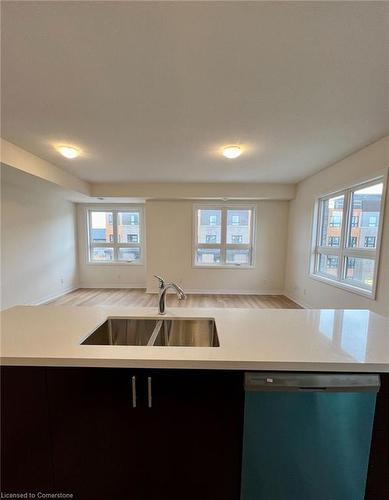 6705 Cropp Street Street, Niagara Falls, ON - Indoor Photo Showing Kitchen With Double Sink