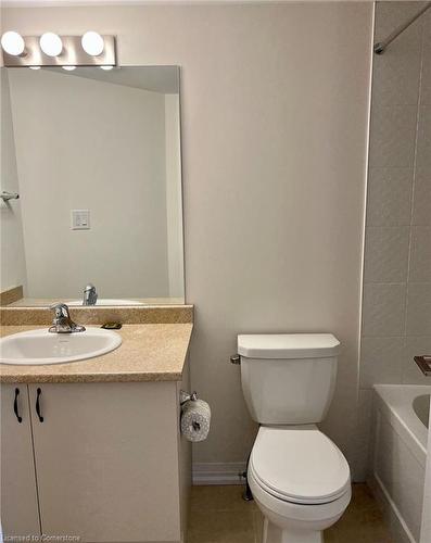 6705 Cropp Street Street, Niagara Falls, ON - Indoor Photo Showing Bathroom