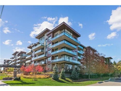 116-1575 Lakeshore Road West Road W, Mississauga, ON - Outdoor With Facade