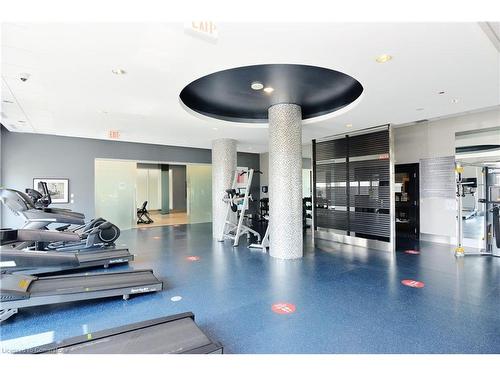 1413-55 Speers Road Drive, Oakville, ON - Indoor Photo Showing Gym Room