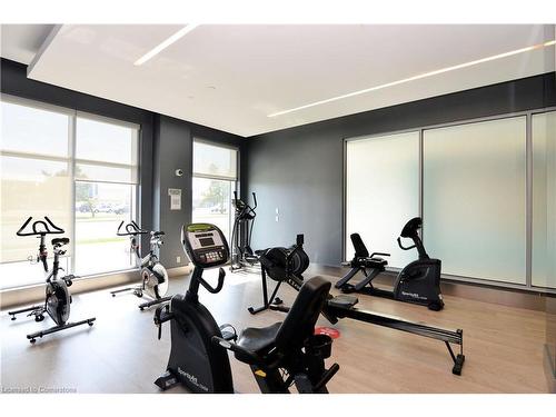 1413-55 Speers Road Drive, Oakville, ON - Indoor Photo Showing Gym Room