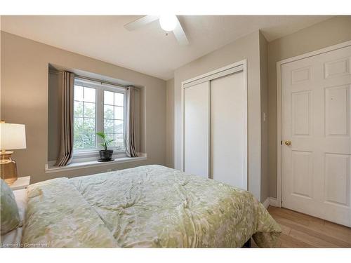 42 Duncan Avenue, Brantford, ON - Indoor Photo Showing Bedroom