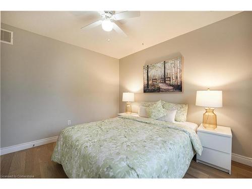 42 Duncan Avenue, Brantford, ON - Indoor Photo Showing Bedroom